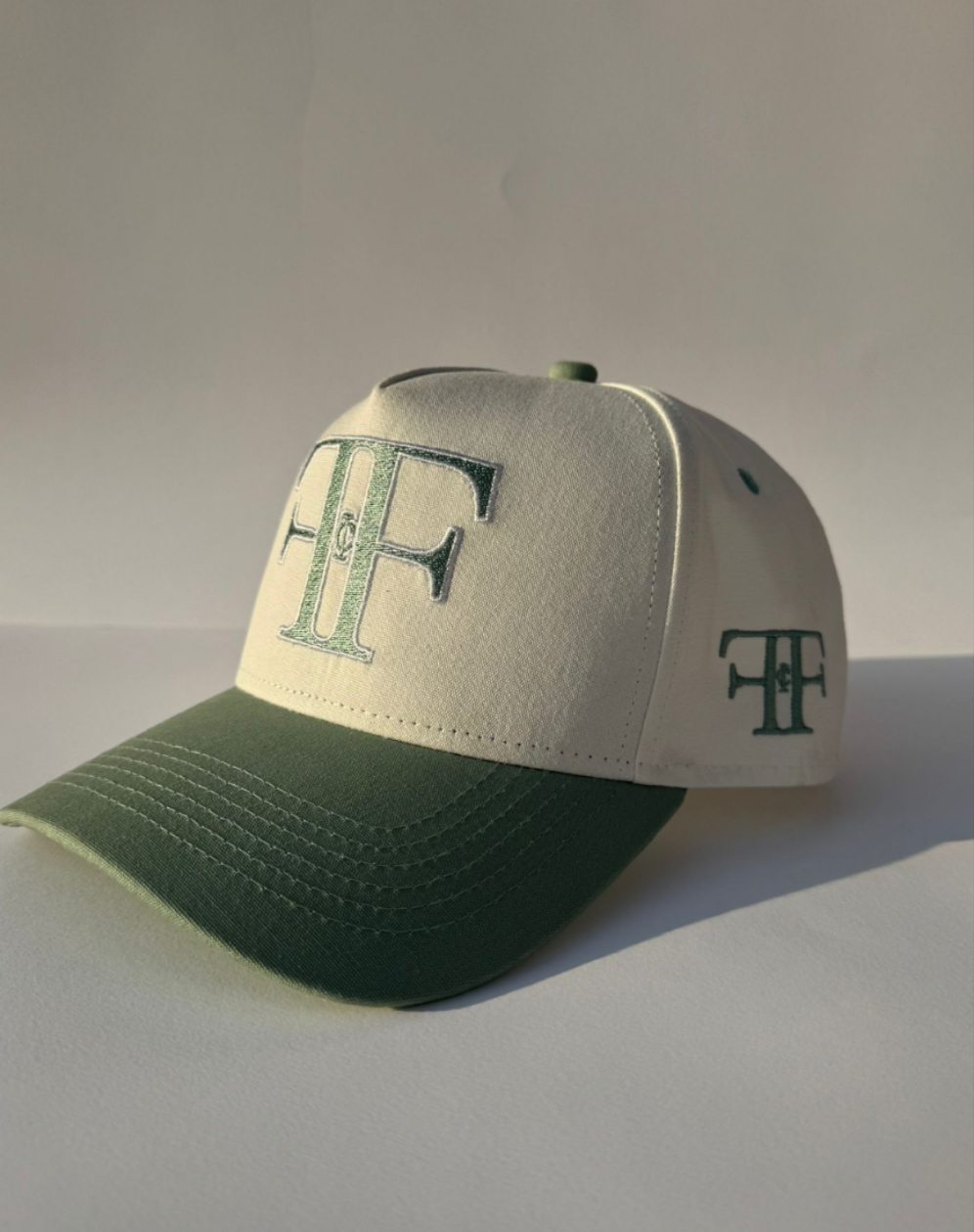 FRÈRE canvas cap