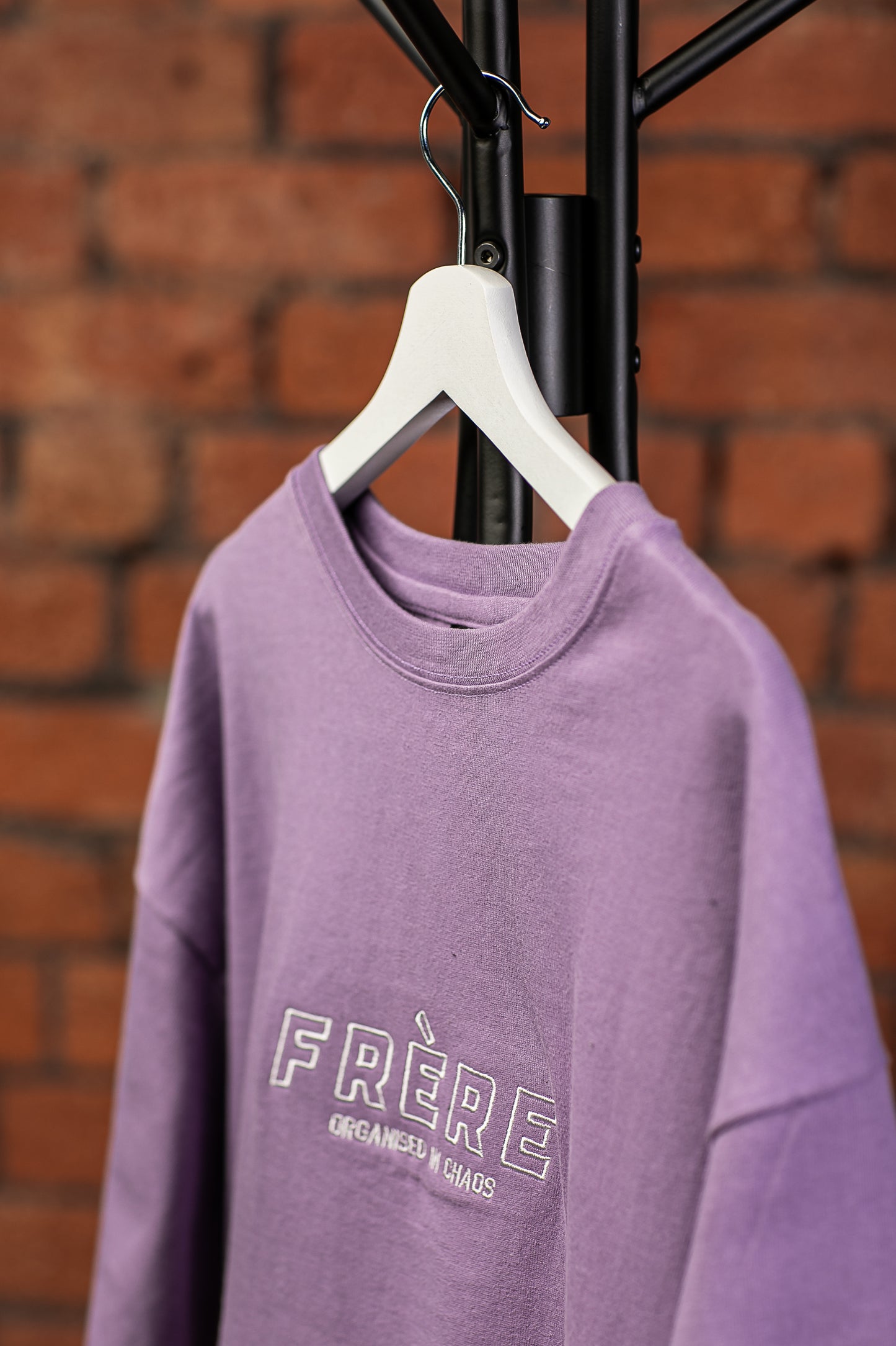 Oversized t-shirt (embroidery)