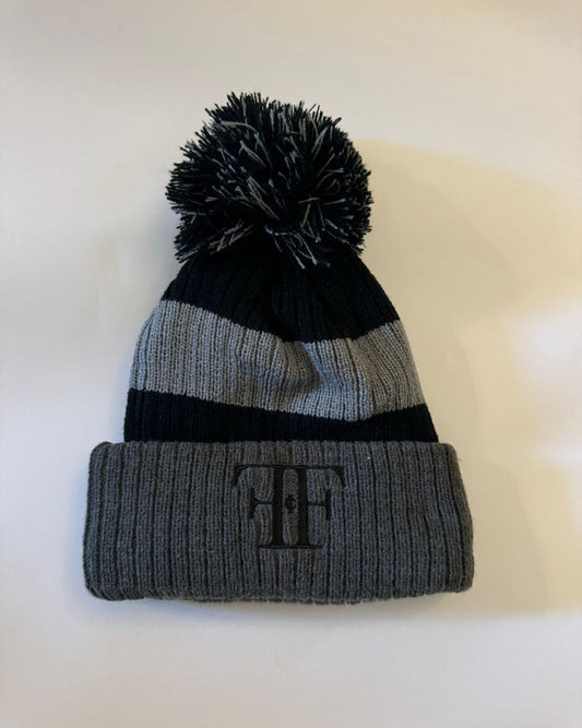 Signature logo bobble hat