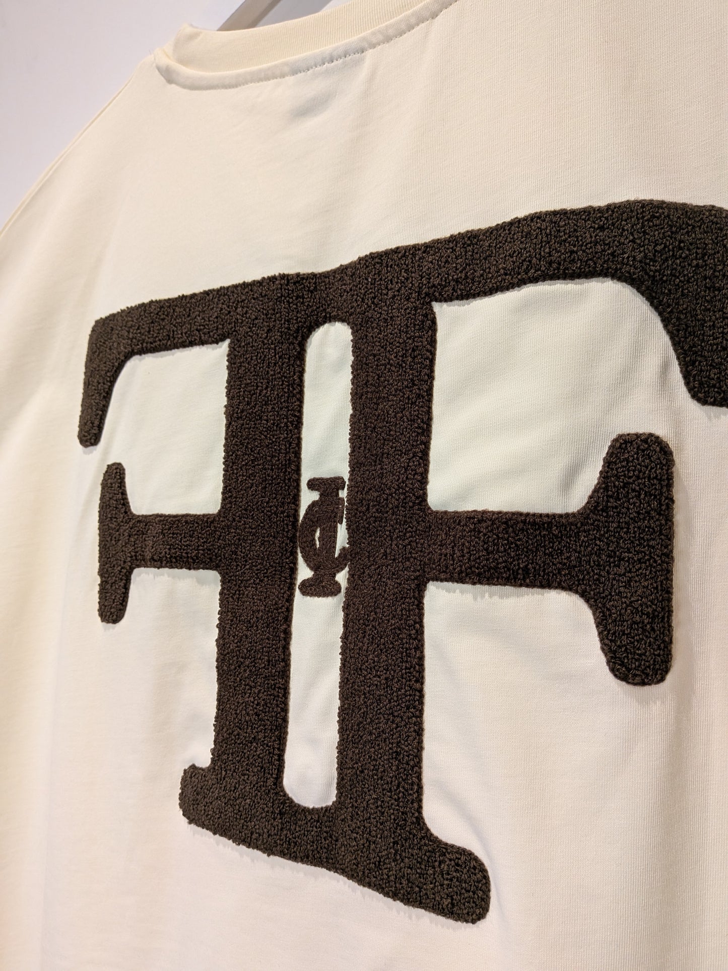 Signature logo embroidered T-shirt